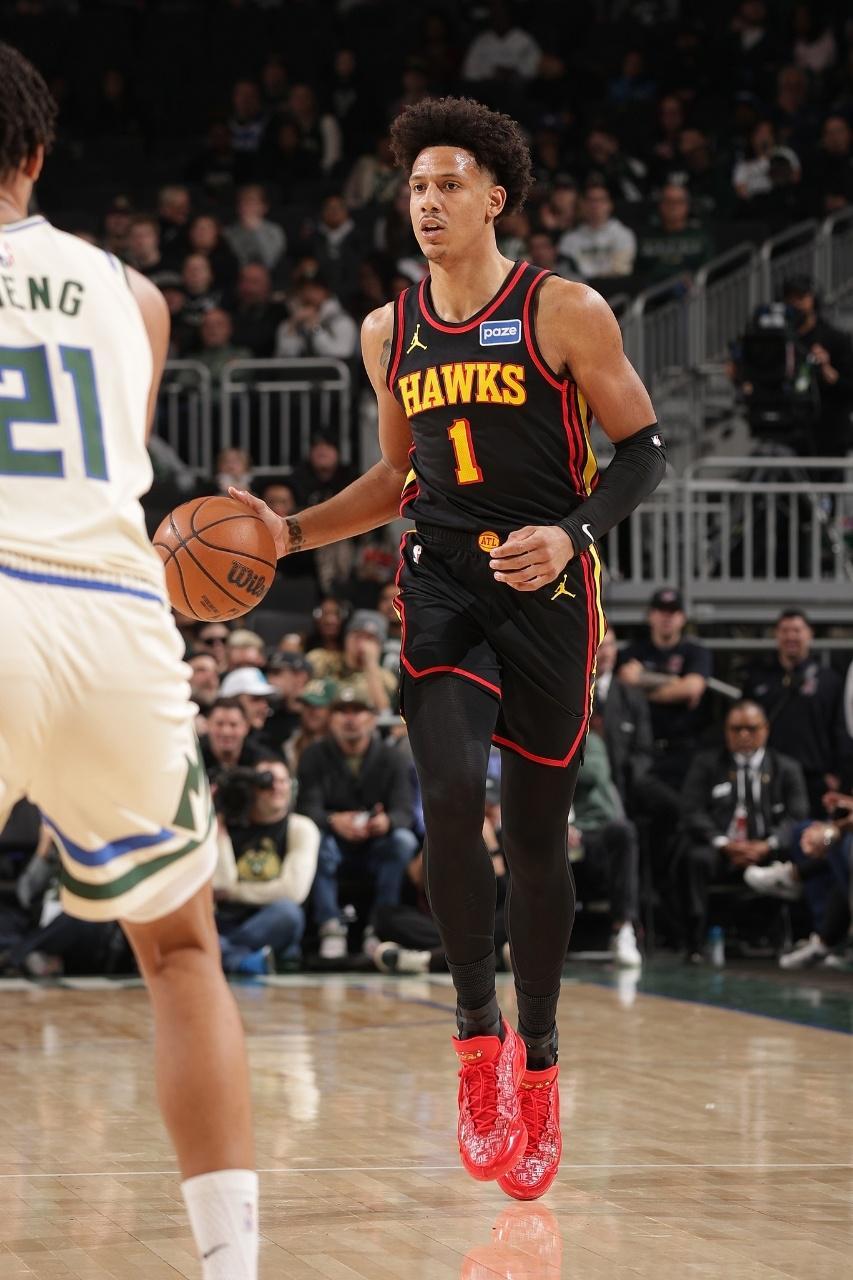 世界杯赛事直播软件下载-字母哥24分吃T复出全败！雄鹿遭老鹰16分逆转 奥孔古21+8