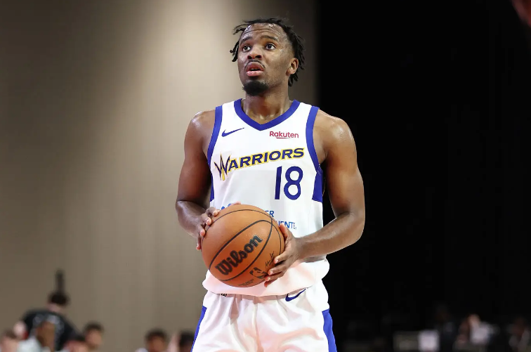 世界杯直播app下载手机版-复出后状态略显一般，勇士双向合同后场新秀还得提升自己的表现？