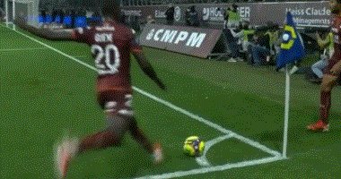 1632340782247092119.gif 世界杯官方手机客户端安装-【法甲】阿什拉夫2球 内马尔助攻 巴黎连场补时绝杀