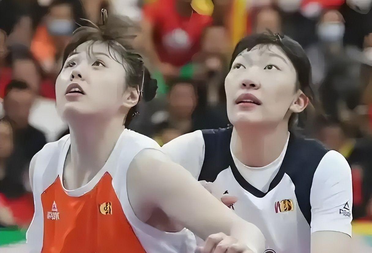 世界杯赛事直播软件下载-中国女篮新动态！14人名单出炉，30岁老将惊喜回归，比赛时间如下