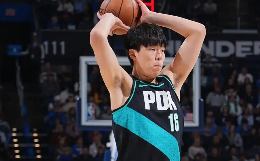 赢球仅1天，中国男篮坏消息传来：将失去1个主场，冲4连胜难了