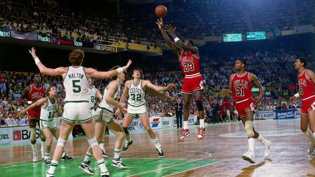 世界杯客户端更新说明-乔丹创造的季后赛63分历史纪录,为何连常规赛得分前30都挤不进?