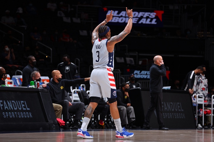 世界杯官方手机客户端安装-现役单场60+得分榜都有谁？18人上榜&amp;克莱堪称高效 竟6人砍过70+