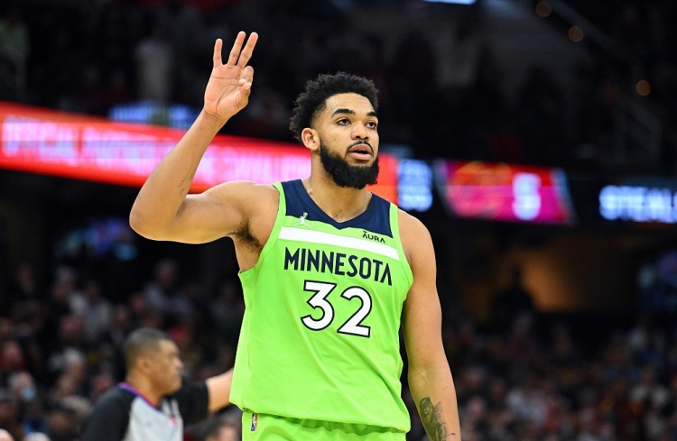 世界杯官方手机客户端安装-现役单场60+得分榜都有谁？18人上榜&amp;克莱堪称高效 竟6人砍过70+