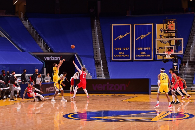 世界杯官方手机客户端安装-现役单场60+得分榜都有谁？18人上榜&amp;克莱堪称高效 竟6人砍过70+